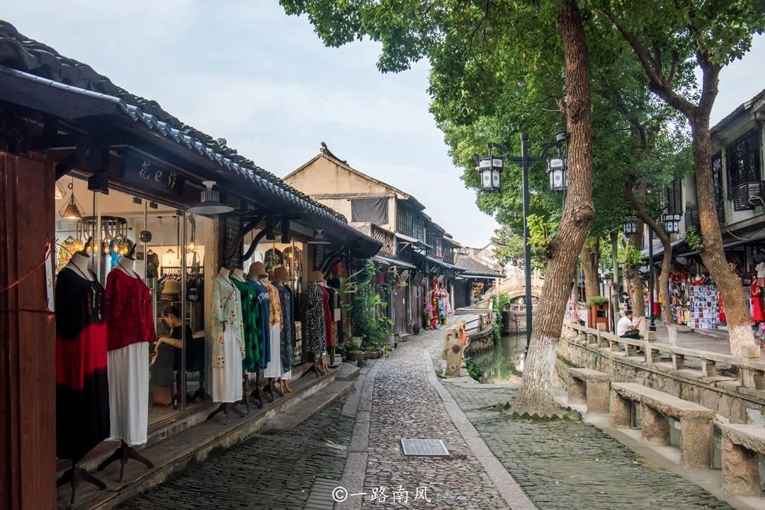 逃离违建房屋3